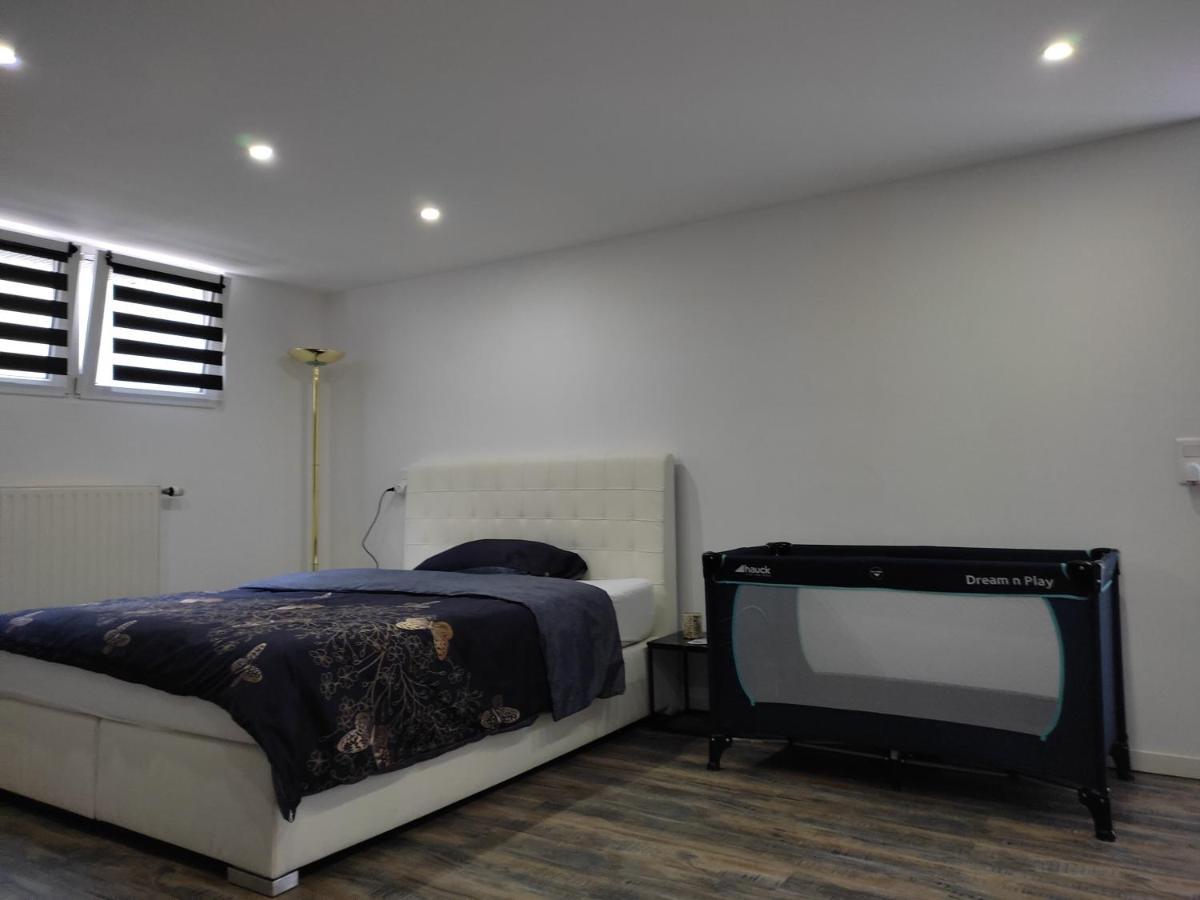 Studio 45M2 Tres Calme Village-Neuf Esterno foto